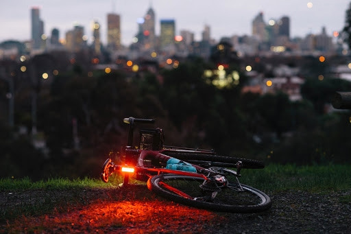 Мигалка задня Knog Blinder Mob V Kid Grid 44 Lumens Black 