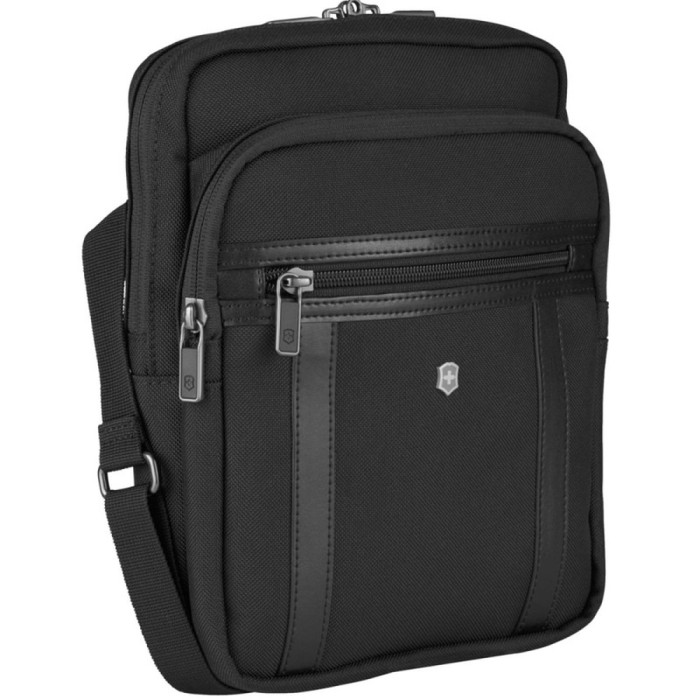 Чоловіча сумка Victorinox Travel WERKS PROFESSIONAL Cordura/Black 