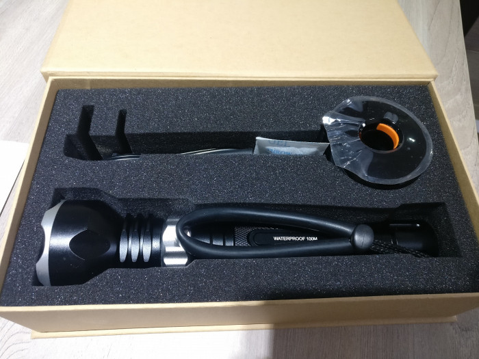 Ліхтар Magicshine MJ-810E 