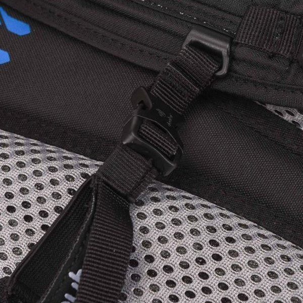 Рюкзак Deuter Compact 6 колір 7000 black 