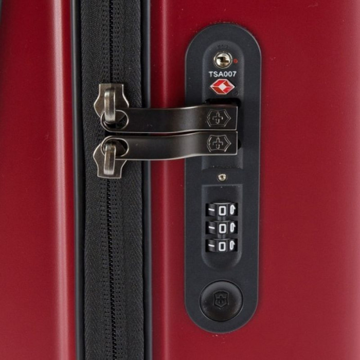 Чемодан на 4 колесах Victorinox Travel Spectra 2.0/Red S Global 31 л (Vt313182.03) 