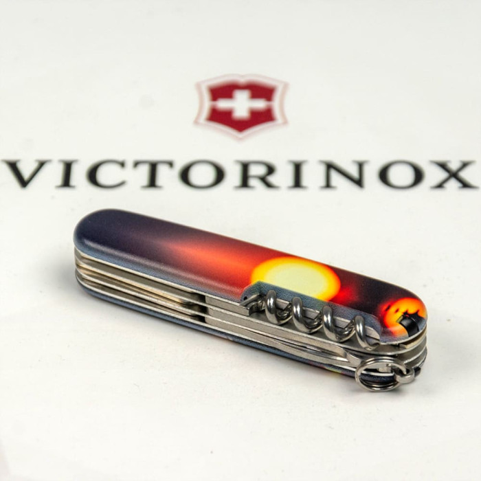 Складаний ніж Victorinox CLIMBER ZODIAC Дракон в променях сонця 1.3703.3.Z3270p 