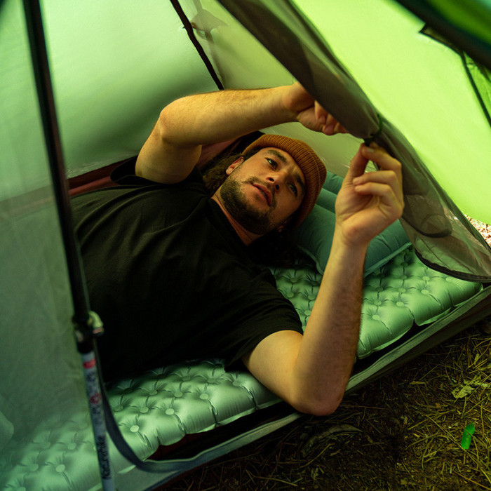 Намет надлегкий із гострою верхівкою Naturehike NH17T030-L, темний зелений 