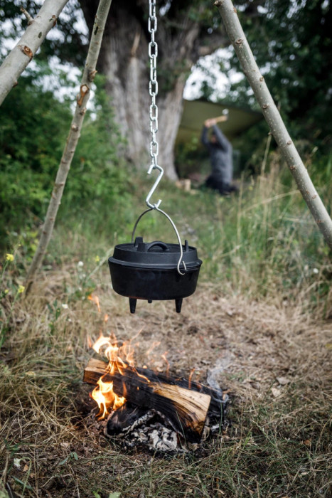 Казан-жарівня чавунна Petromax Dutch Oven ft3 на ніжках 1,6 л 
