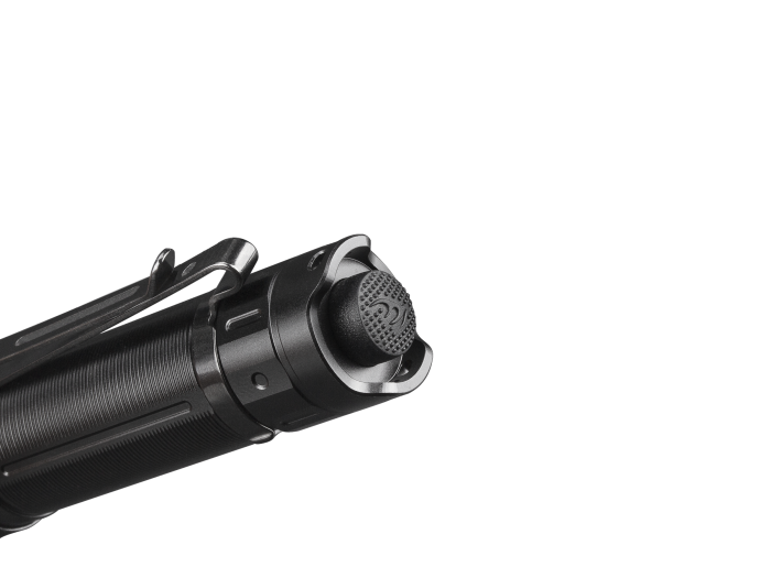 Ліхтар Fenix LD30, LUMINUS SST40 LED 