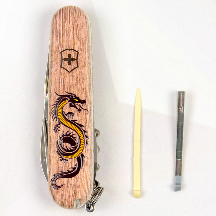 Складаний ніж Victorinox SPARTAN ZODIAC 3D Дерев'яний дракон 1.3603.7.Z3310h 