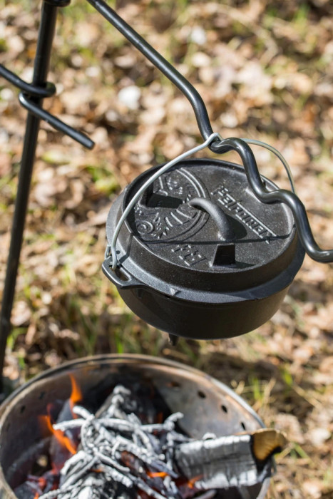 Казан-жарівня чавунна Petromax Dutch Oven ft4.5 на ніжках 3,5 л 