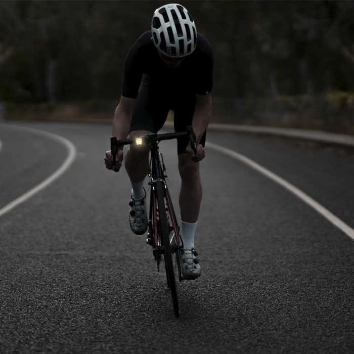 Мигалка передня Knog Blinder Grid Front 200 Lumens 