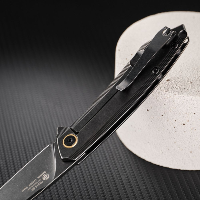 Складаний ніж Ruike P831S-SB 