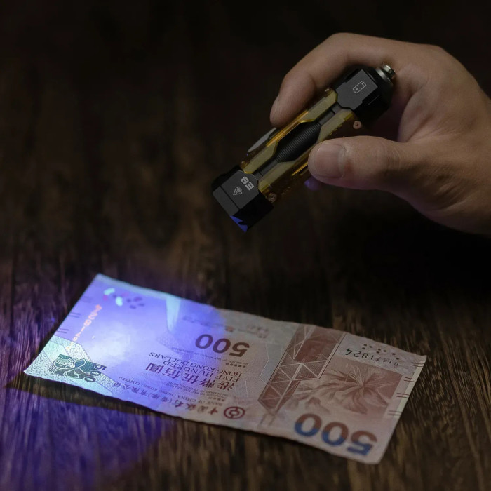 Ліхтар Wuben E8, чорний 