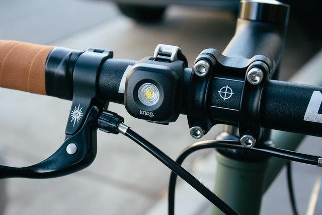 Мигалка передня Knog Blinder Mini Dot Front 20 Lumens Black 
