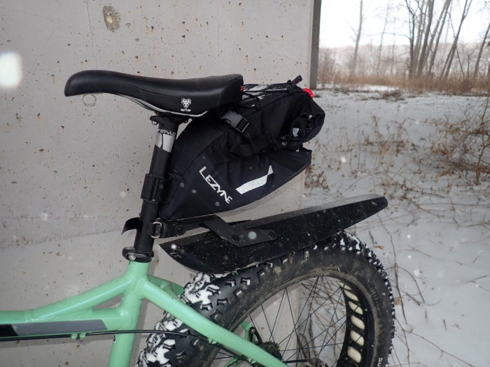 Підсідельна сумка Lezyne XL-CADDY 7,5 л Y13 чорна 