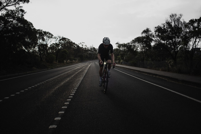 Мигалка передня Knog Blinder Skull Array Front 200 Lumens 