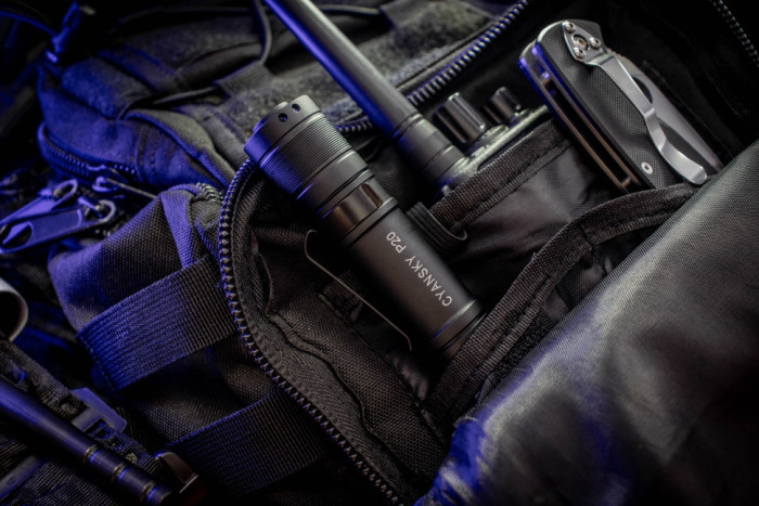 Ліхтар Cyansky P20 SST40 