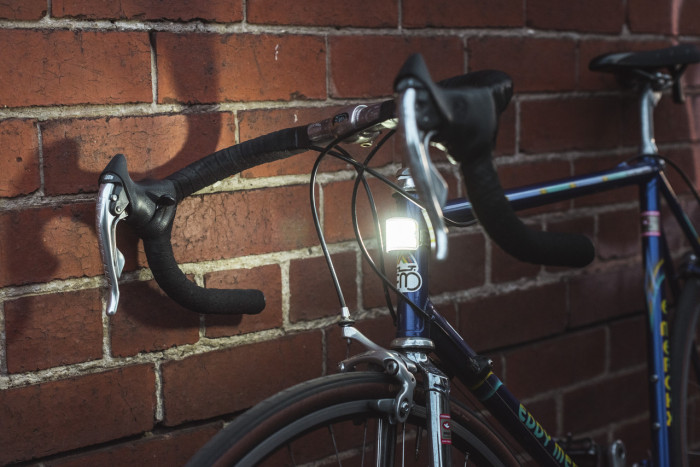 Мигалка передня Knog Lil' Cobber Front 110 Lumens 