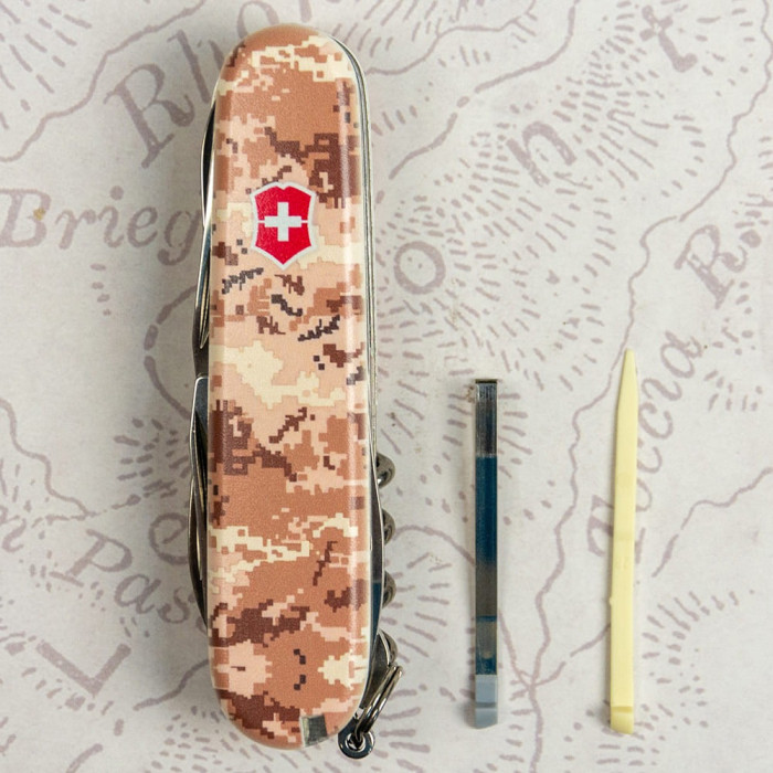 Складаний ніж Victorinox HUNTSMAN ARMY Піксель пісочний з черв. Лого 1.3713.7.W3945p 