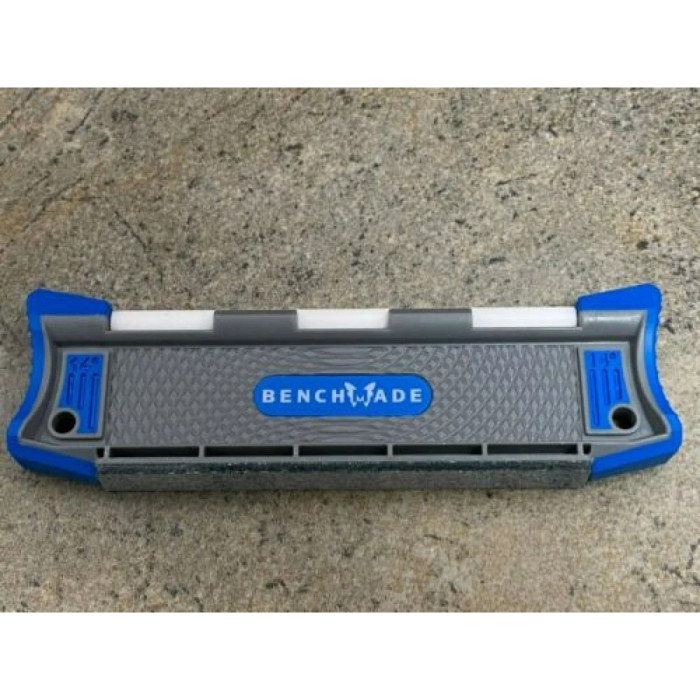 Точило Benchmade "14° Guided hone tool", кераміка+шкіра, 14 градусів 