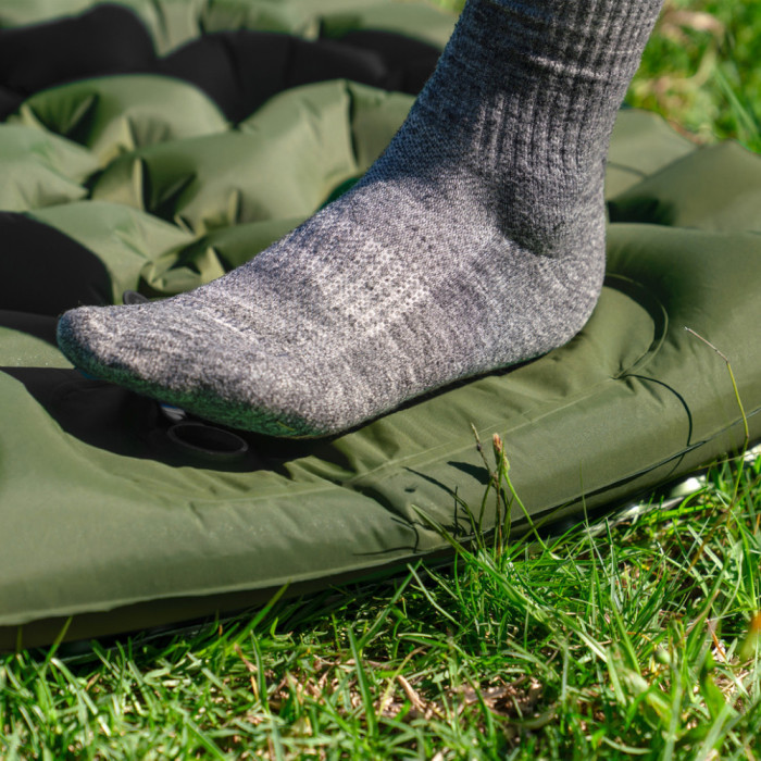 Матрац туристичний надувний двомісний Naturehike CNK2550WS019, 200 х 125 х 9.5 см, зелений із вбудованою помпою для надування