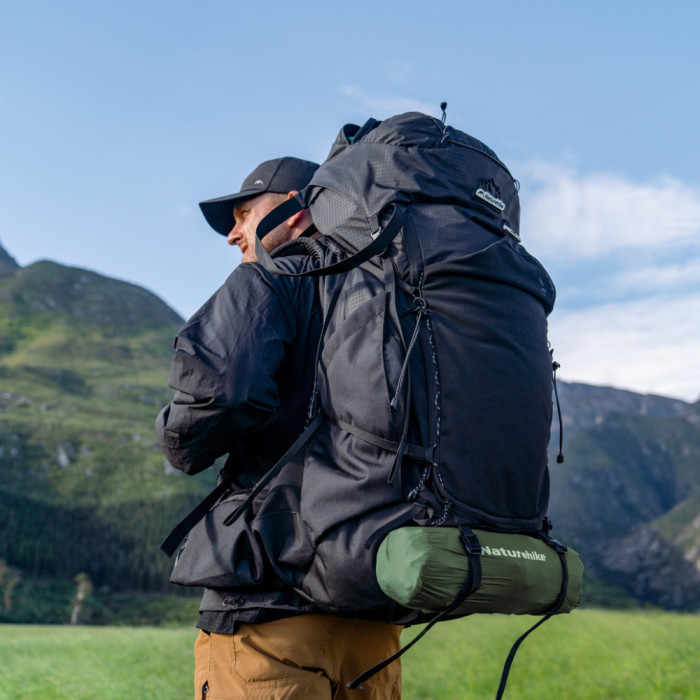 Матрац туристичний надувний двомісний Naturehike CNK2550WS019, 200 х 125 х 9.5 см, зелений із вбудованою помпою для надування