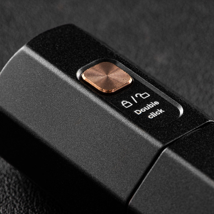 Ліхтар ручний Fenix E-CP чорний 