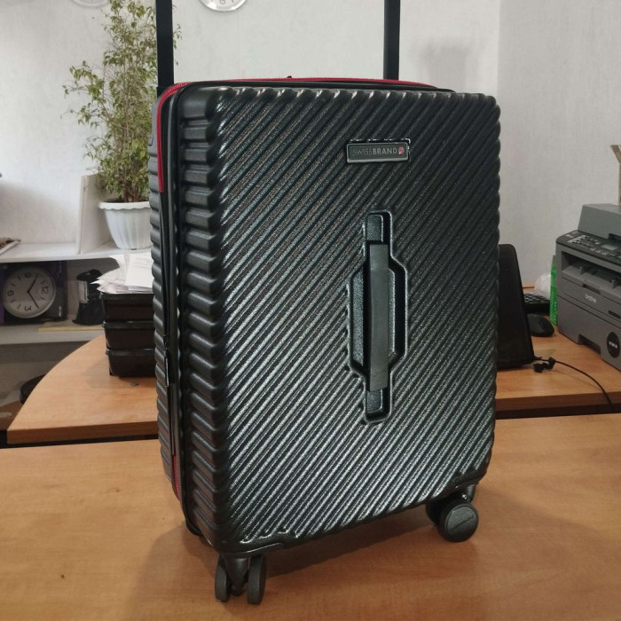 Валіза Swissbrand Nara (S) Black/Red (SWB_LHNAA010S) 