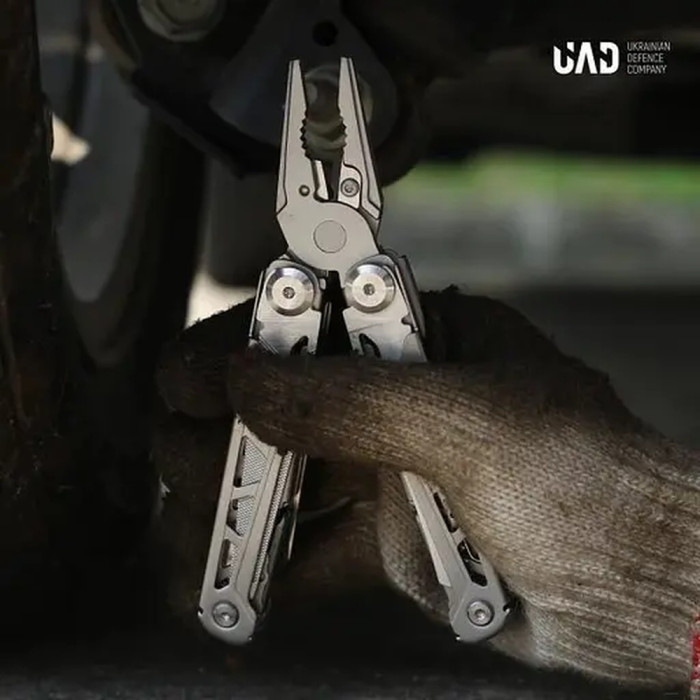 Мультитул професійний UAD MasterGear 17 інструментів 420/440 Чорний 