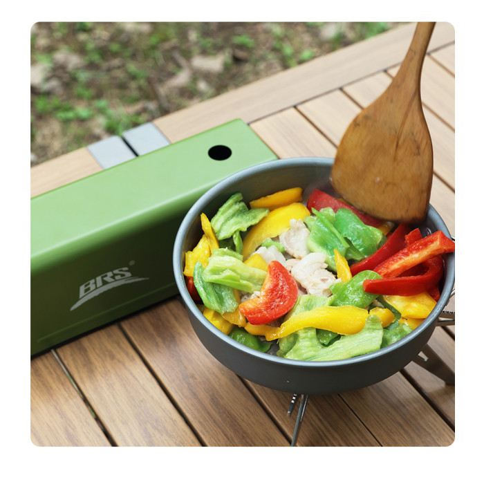 Набір туристичного посуду (каструля з кришкою, сковорідка, 2 тарілки, ложка, черпак та губка) BRS-151, алюміній 