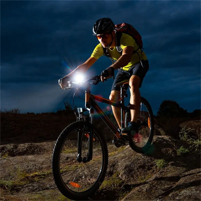 Ліхтар ручний Naturehike Multifunction Zoom 10W IPX4 2600mAh NH20ZM007 