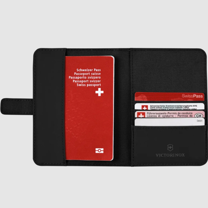 Обкладинка для паспорта Victorinox TRAVEL ESSENTIALS Black 