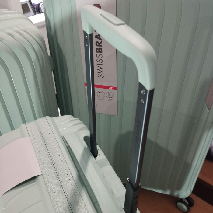 Валіза Swissbrand Narberth (M) Light Mint (SWB_LHNAR007M) 