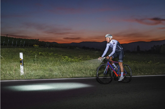 Ліхтар Sigma Sport Aura 80 USB SD17800 