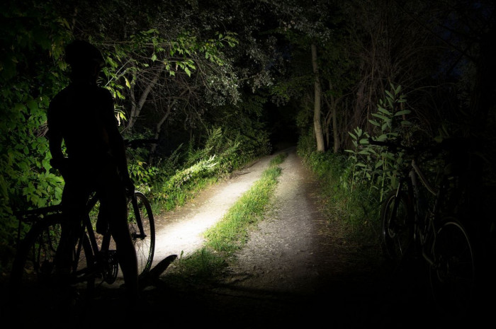 Велофара Fenix BC21R XM-L2 T6 натуральний білий Світлодіод 