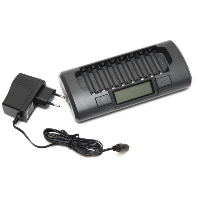 Зарядний пристрій Maha Powerex MH-C800S - E 8 AA /AAA LCD Euro