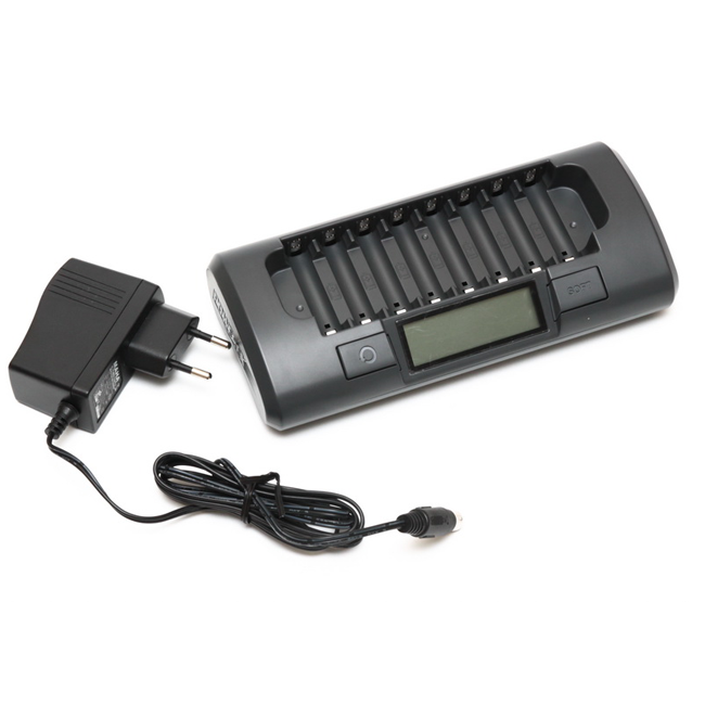 Зарядний пристрій Maha Powerex MH-C800S - E 8 AA /AAA LCD Euro 