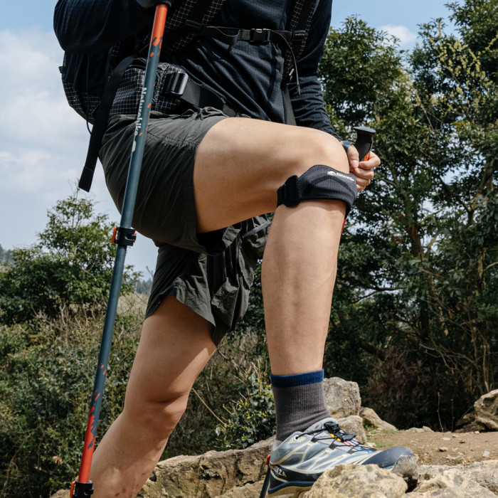 Бандаж на коліно трикотажний Naturehike Qingjia CNK2650DS014, універсальний розмір, чорний