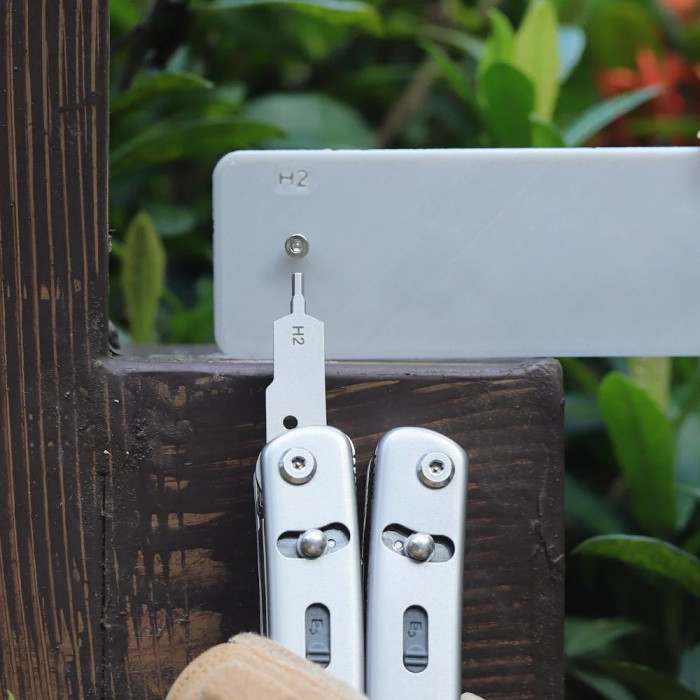 Змінний інструмент FTS1-13 до мультитула Roxon Flex S804 (шестигранний ключ 2 мм) 