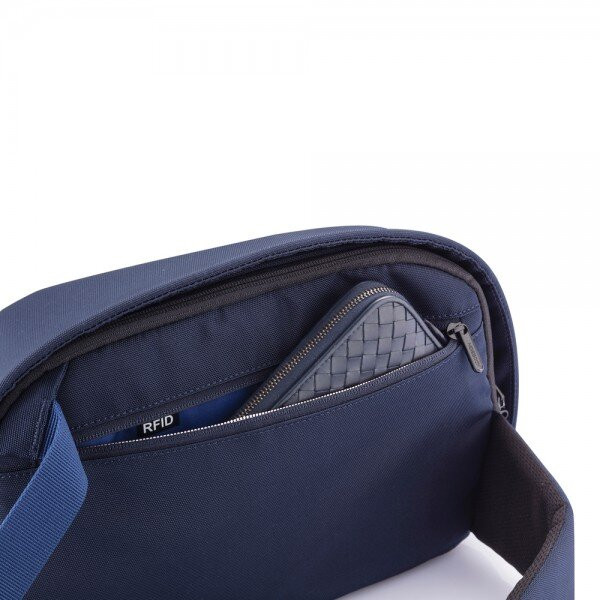 Рюкзак антивор XD Design Bobby Sling Blue (P705. 785) 