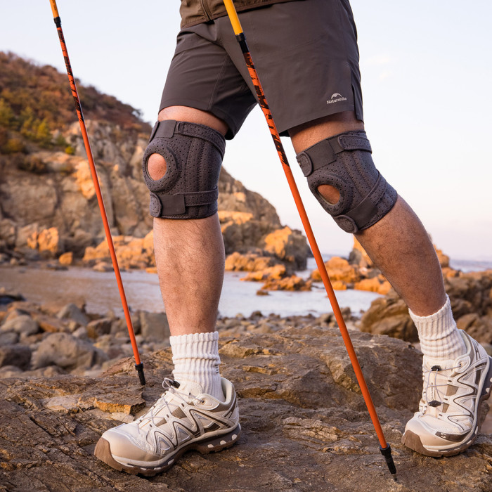Бандаж на коліно туристичний з пружинною підтримкою Naturehike Qingyue CNK2650DS010, чорний