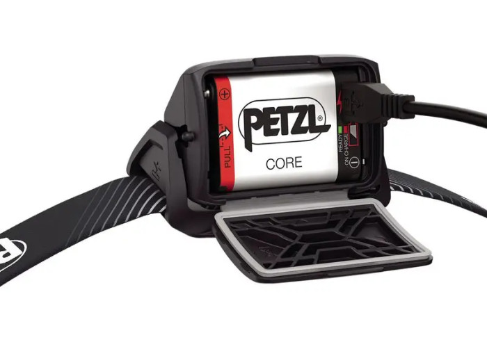 Фонарь PETZL ACTIK CORE GREY 
