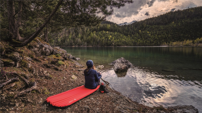 Надувний килимок Robens Airbed HighCore 40 