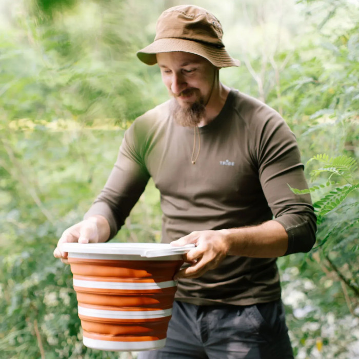 Відро Tribe Water Bucket Lid 10 л силіконове з кришкою T-FJ-0050, terracota