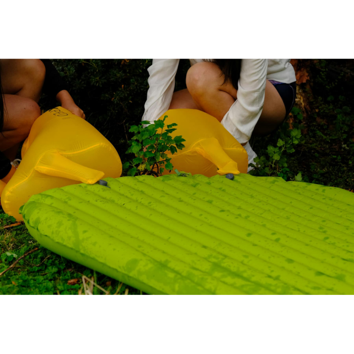 Гермомішок/помпа Exped SCHNOZZEL PUMPBAG UL M sunshine - жовтий 