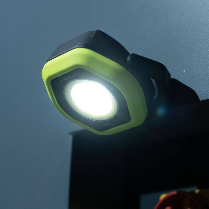 Ліхтар професійний Mactronic Twin Beam (700 Lm) 80 CRI Magnetic Recharg Type-C (PWL0111)