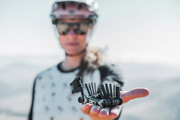 Мультитул Lezyne RAP II 19 Co2 – BLACK ANTI-CORROSION BLACK CНROME 