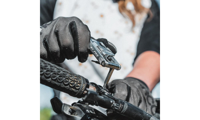 Мультитул Lezyne SV PRO 10 Сріблястий Y14 