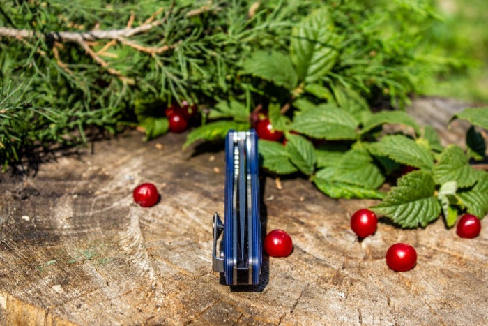 Ніж Ruike Fang P105 (сірий) 