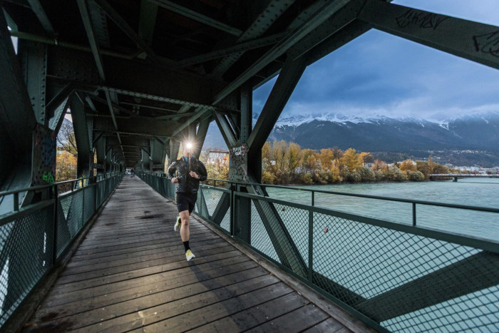 Налобний ліхтар LedLenser NEO 5R Black 