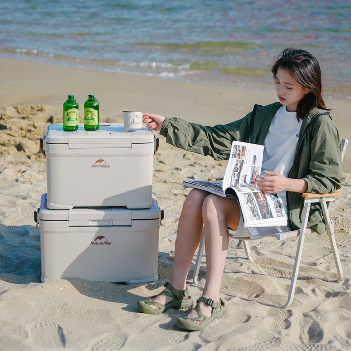 Туристичний холодильник до 36 годин Naturehike CNK2300BS012, 30 л, бежевий 