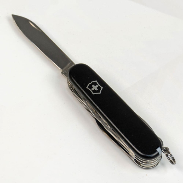 Складаний ніж Victorinox HUNTSMAN MAT чорний матовий лак 