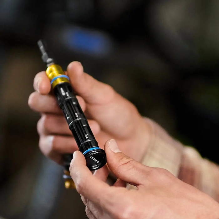 Інтегрований мультитул TUBELESS INSERT KIT розмір S, Чорний Y14 